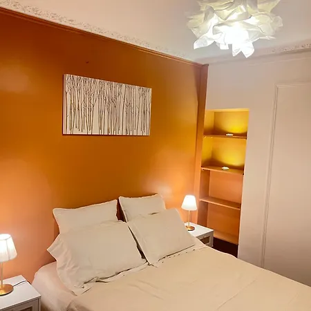 Apartment Colisee Paris