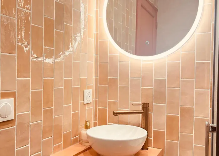 Apartament Colisee *