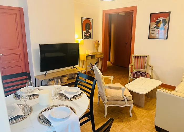 Apartament Colisee *